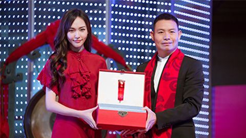 中国美正当红，寻宝黄金城A股上市，引领新时代